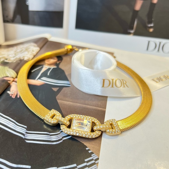 DIOR Dignity Pendant Gold Plated Christian Dior Choker - Picture 5 of 12